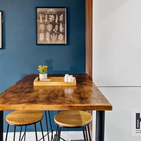 Free Parking - Dog Friendly - Relocating - Lt