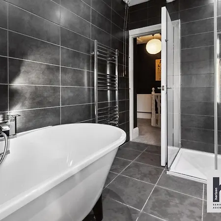 Free Parking - Dog Friendly - Relocating - Lt Apartamento *